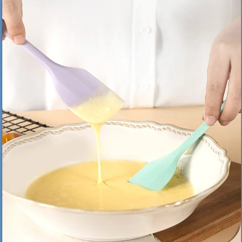 Heat-Resistant Silicone Spatula